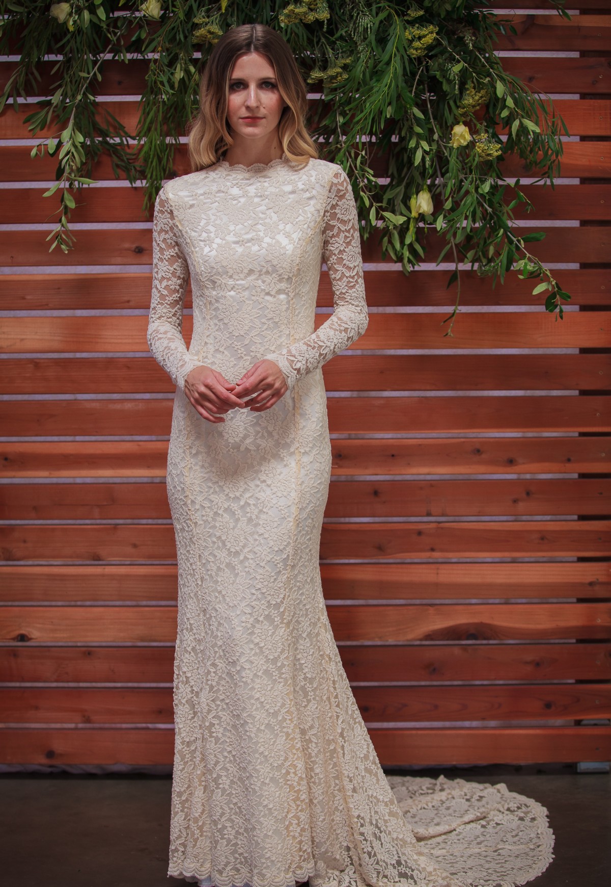 Classic Lace Wedding Dress with Sleeves | Simple and ...

