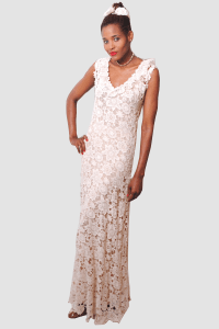 sleeveless-ruffle-long-lace-dress-wedding-gown