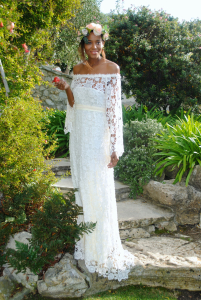 front-image-full-length-7s-style-free-spirited-bohemian-wedding-dress