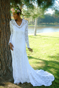 vintage-inspired-boho-lace-wedding-dress-long-sleeves-with-train