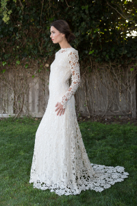 long-sleeve-crochet-lace-boho-wedding-dress-plunge-open-back