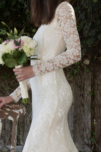 white-or-ivory-stretch-lace-wedding-gown-vintage-inspired
