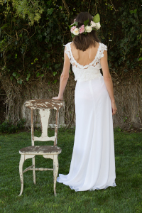 back-view-2-piece-wedding-dress-bohemian-with-low-back