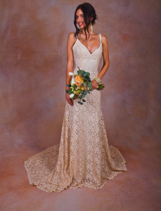 amber-boho-lace-wedding-dress-with-low-back-backless