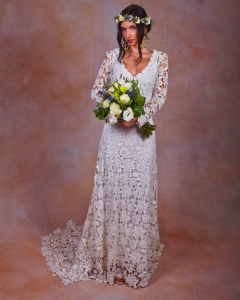 long-sleeves-boho-wedding-dress-in-lace
