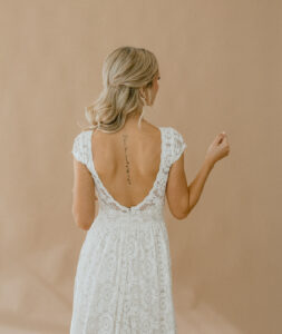 Catherine-backless-lace-timeless-wedding-dress-with-pockets