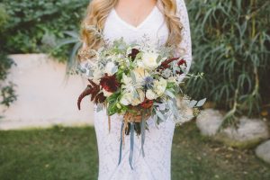 boho-bride-tara-with-oversized-wildflower-bouquet