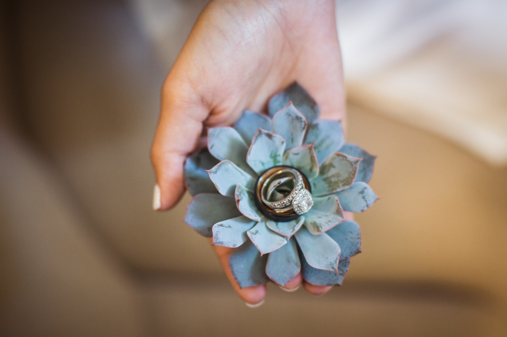 dreamy-california-bohemian-wedding-ring-on-flower