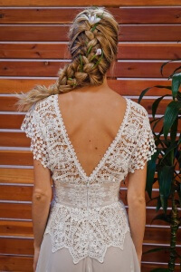detail-shot-of-Azalea-cotto-lace-wedding-dress