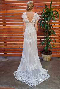 dreamy-cotton-lace-bohemian-wedding-gown