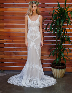 dreamers-and-lovers-bohemian-lace-wedding-dress-with-open-back-and-train