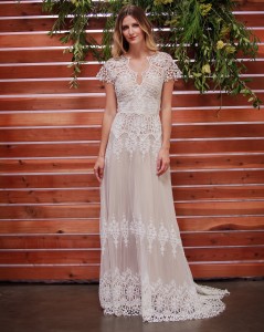 dreamers-and-lovers-azalea-lace-bohemian-wedding-dress-for-the-laidback-bride
