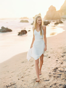 dreamy-silk-two-piece-wedding-dress-perfect-for-a-simple-beach-ceremony