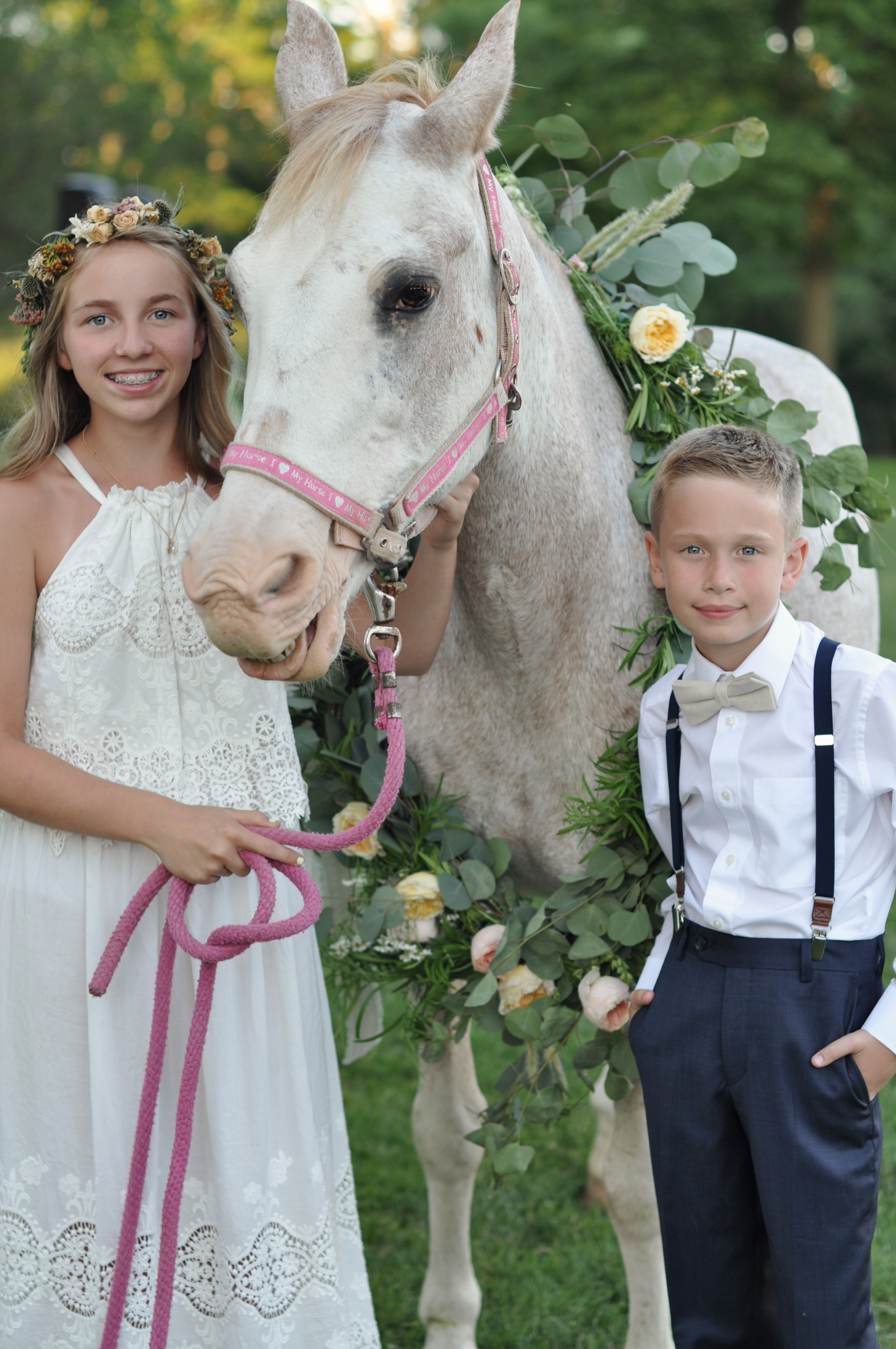 flower-girl-and-ring-bearer-at-a-bohemian-wedding-ceremony