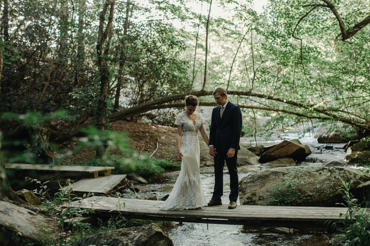 a-boho-bride-wed-in-campsite-in-azalea-bohemian-wedding-dress