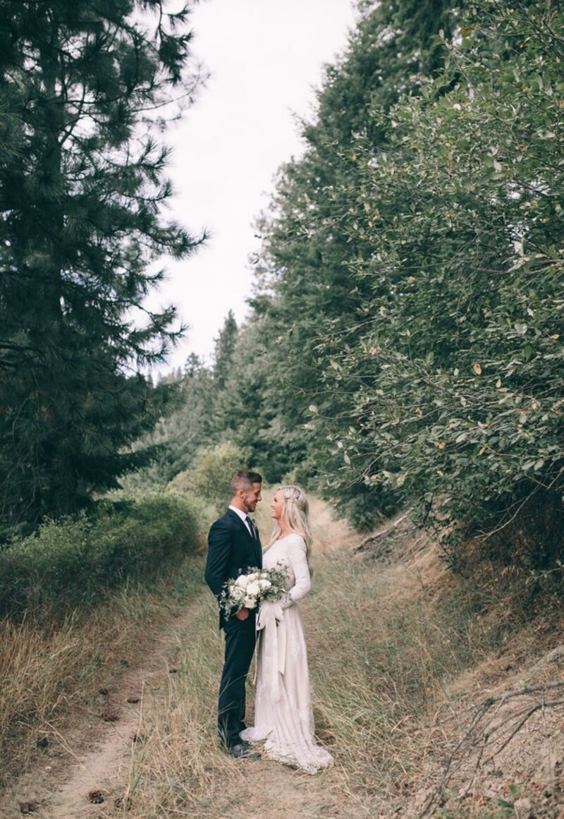 Wedding Dress Rentals Dreamers and Lovers