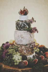 cornish-cheese-wedding-cake-bohemian-wedding-inspiration
