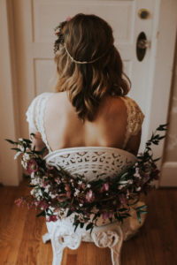 backless-lace-wedding-dress-simple-wedding-dresses-option