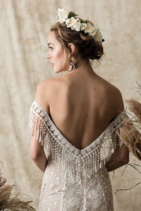 backless-heather-mixed-lace-wedding-gown