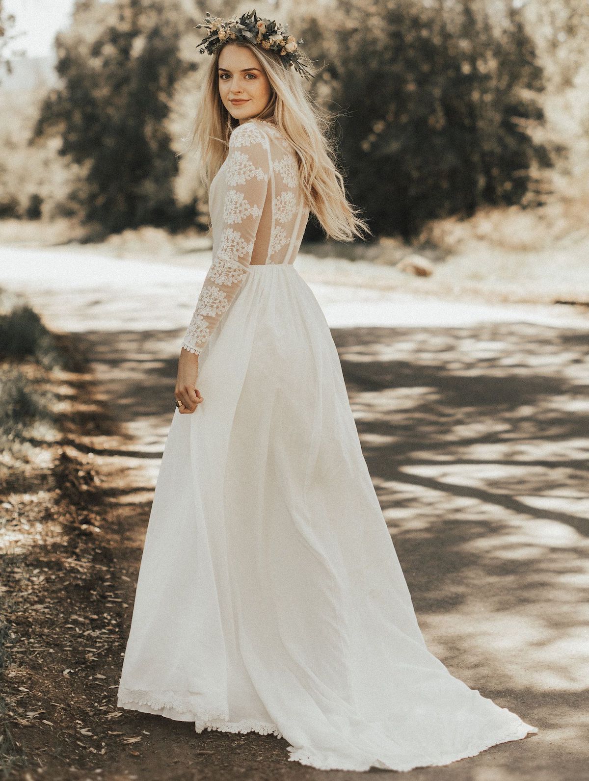 Chloe-boho-lace-long-sleeve-wedding-dress