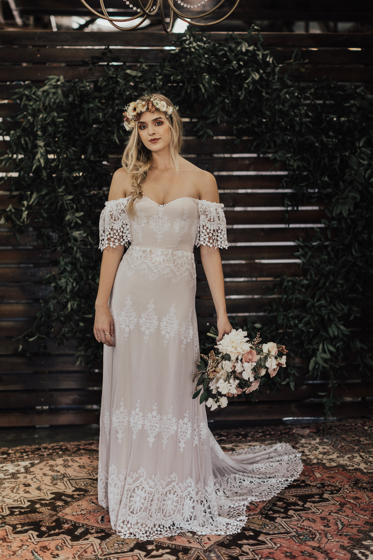 forsikring frugtbart Tålmodighed Carrie Off-the-Shoulder Wedding Dress | Dreamers and Lovers