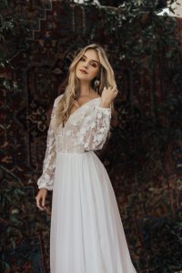a-boho-bride-dream-dress-made-from-textured-floral-lace-and-silk-chifon-skirt-with-train