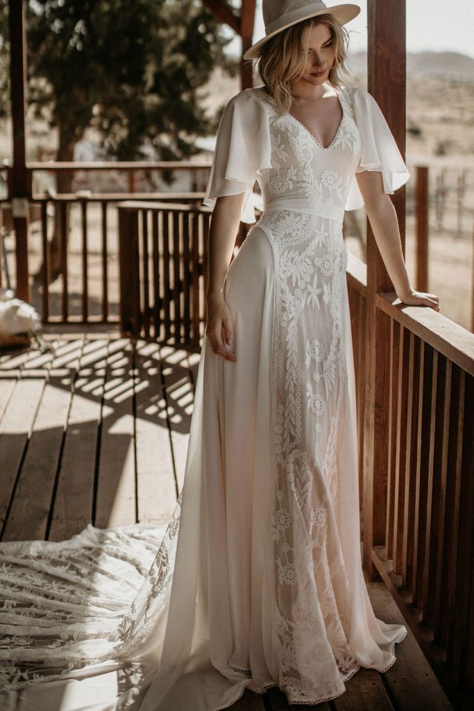 Wedtrend Women Boho Wedding Dress Ivory Mermaid V-Neck Sweep Train Cape  Sleeve Lace Bridal Dress – WEDTREND