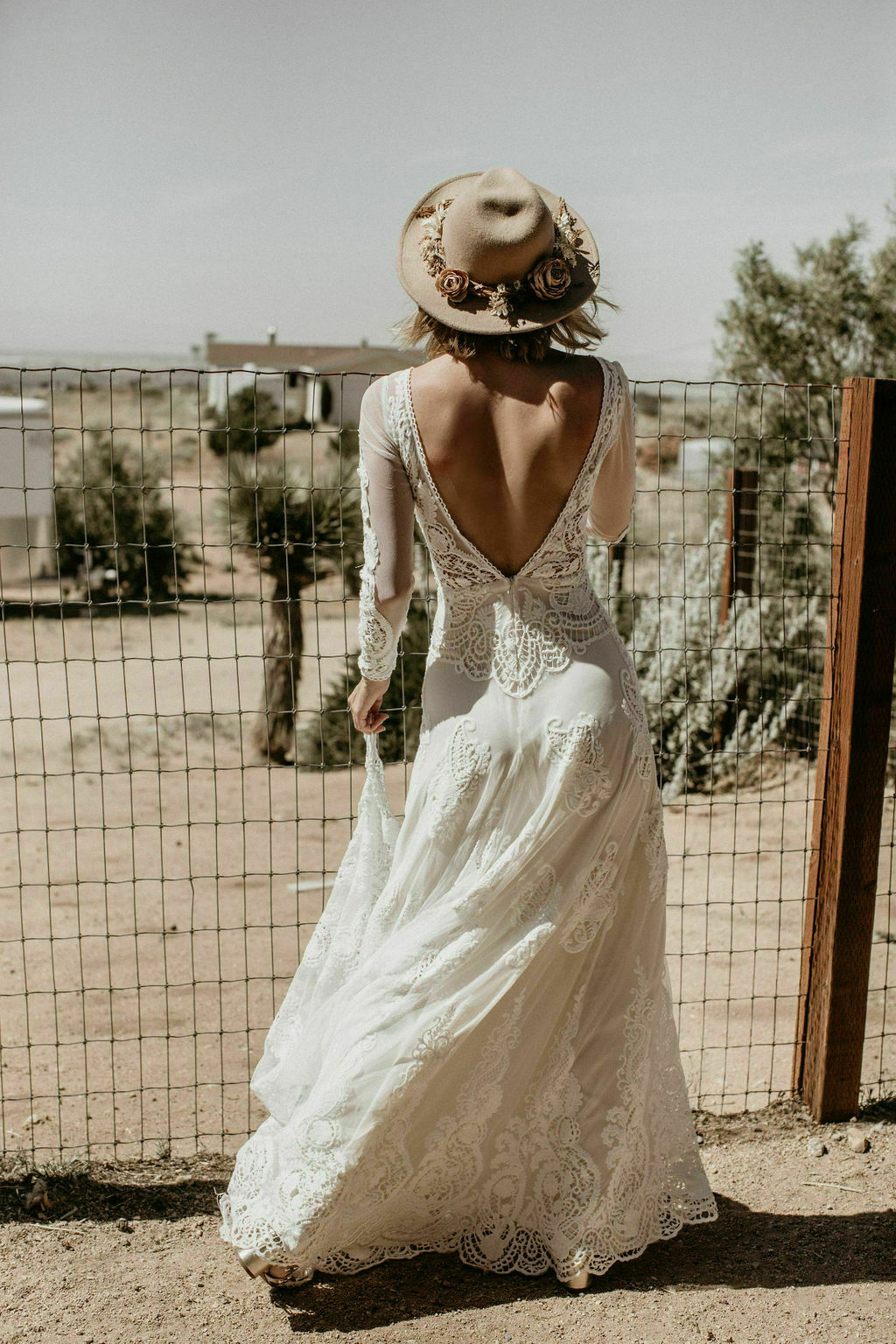 Fall-in-Love-with-Victoria-Dream-Bohemian-Lace-Wedding-Dress-with-Long-Sleeves-Backless