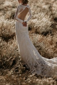 VIOLETTA LACE WEDDING DRESS -Backless with Long Sleeves