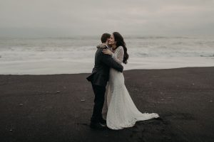 black-sandy-beach-of-iceland-and-the-dreamiest-elopement-ever