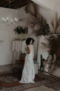 Venice-los-angeles-bridal-shops-featuring-the-Violetta-gown