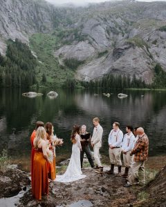 Intimate-Alaska-lakefront-wedding
