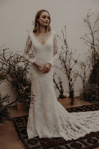 Alyssa-Lace-Dress-with-off-white-liner