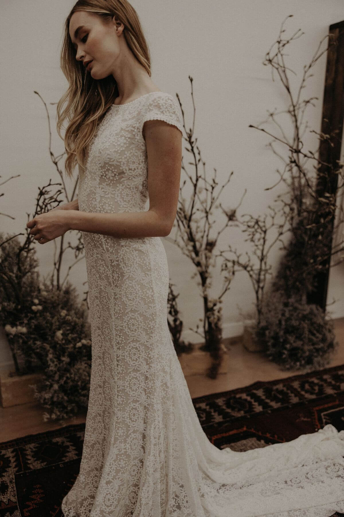 Nellia Cap Sleeve Lace Wedding Dress