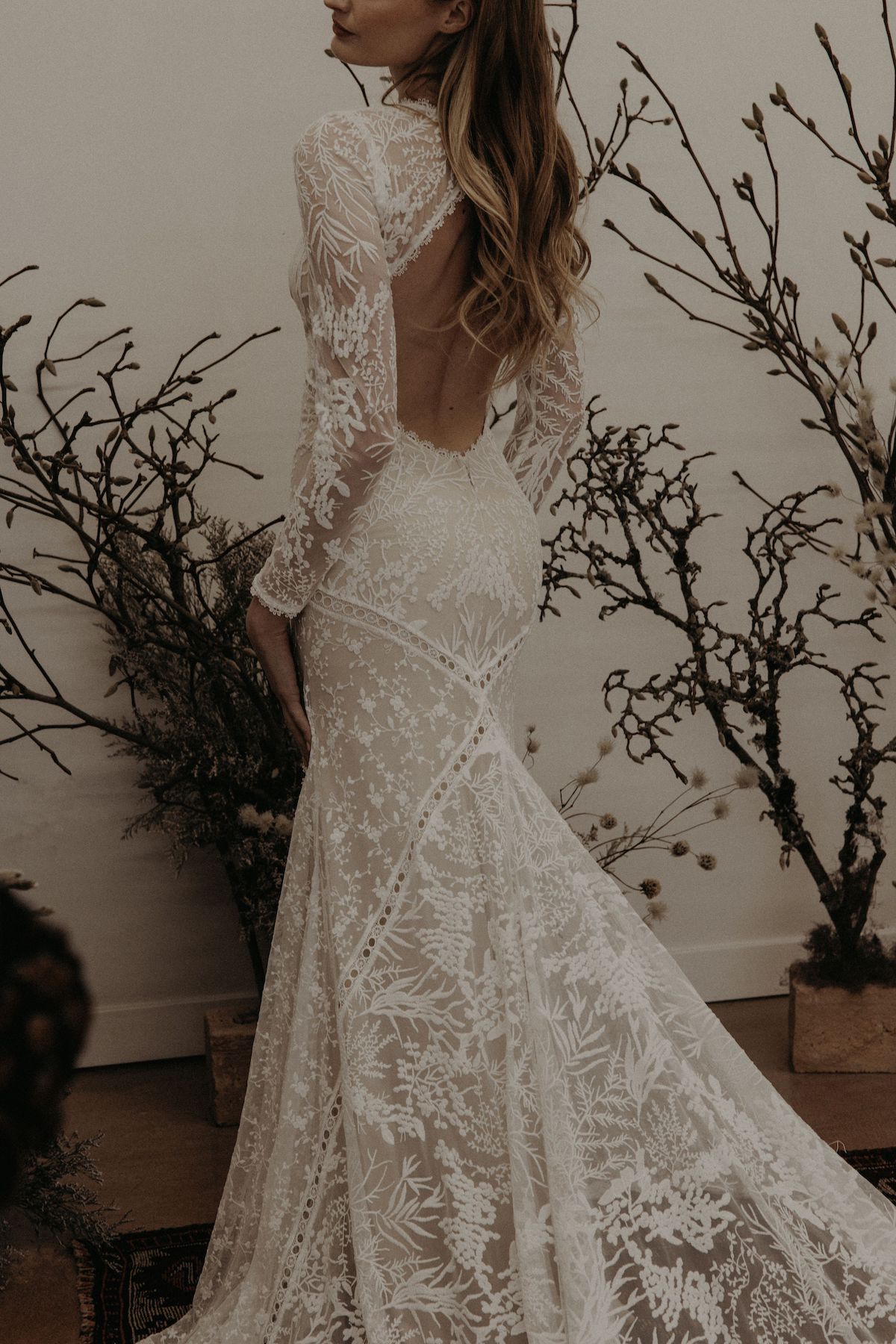 Long Sleeve Lace Wedding Dress Open Back