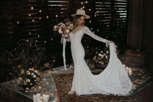dreamers-and-lovers-trumpet-wedding-dresses-lace-and-silks