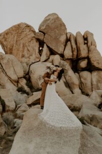 owner-why-brides-choose-to-elope-in-Joshua-tree-because-its-what-dreams-are-made-of