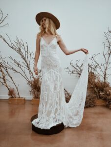Shop-Emie-in-Boho-Wedding-Dresses