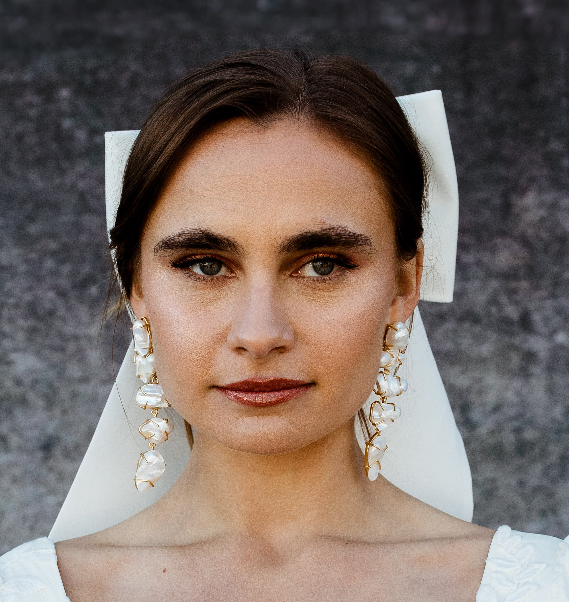 Shop-Astrid-baroque-pearl-unique-wedding-earring