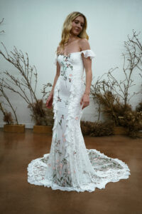 shop-Flora-colored-lace-boho-romantic-wedding-dress