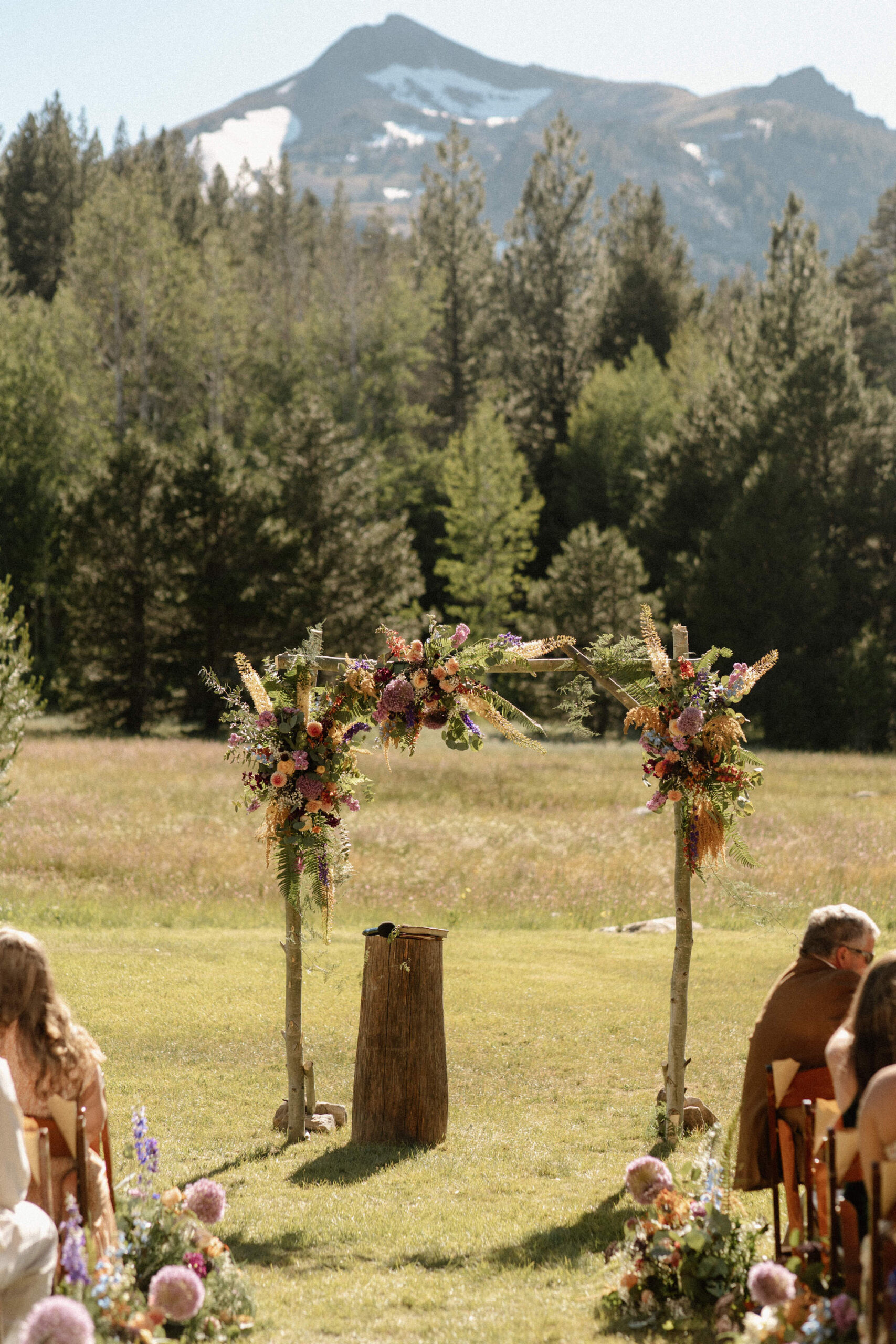 the-ceremony-setup-outdoor-bohemian-wedding