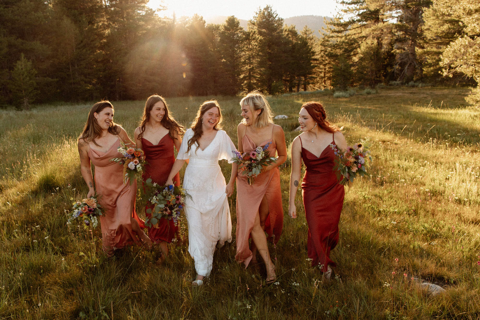the-bohemian-bride-and-her-bridesmaids-earthy-palette
