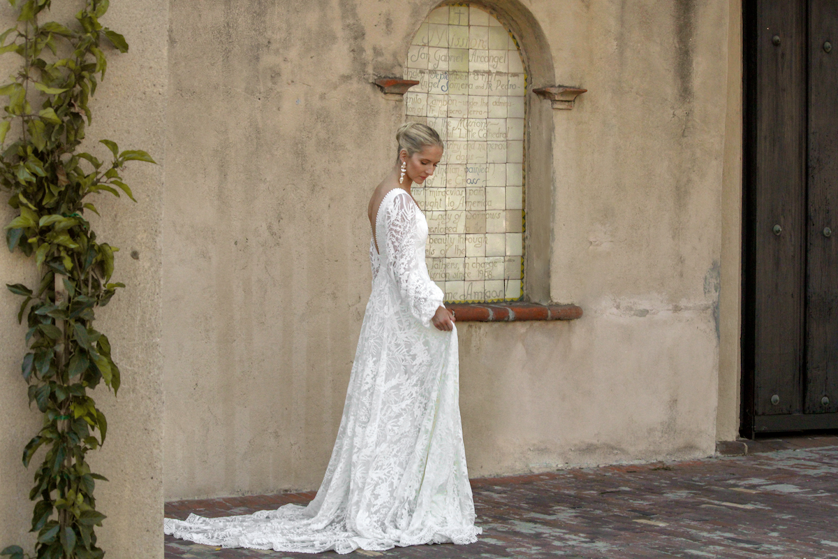 Flowy Wedding Dresses
